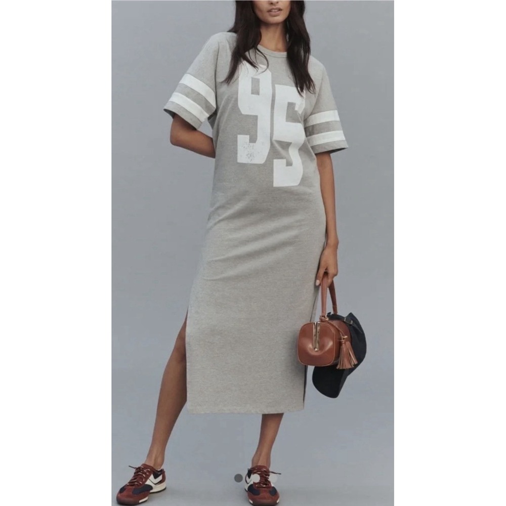 Daily Practice by Anthropologie Graphic T-Shirt Midi Dress in heather grey